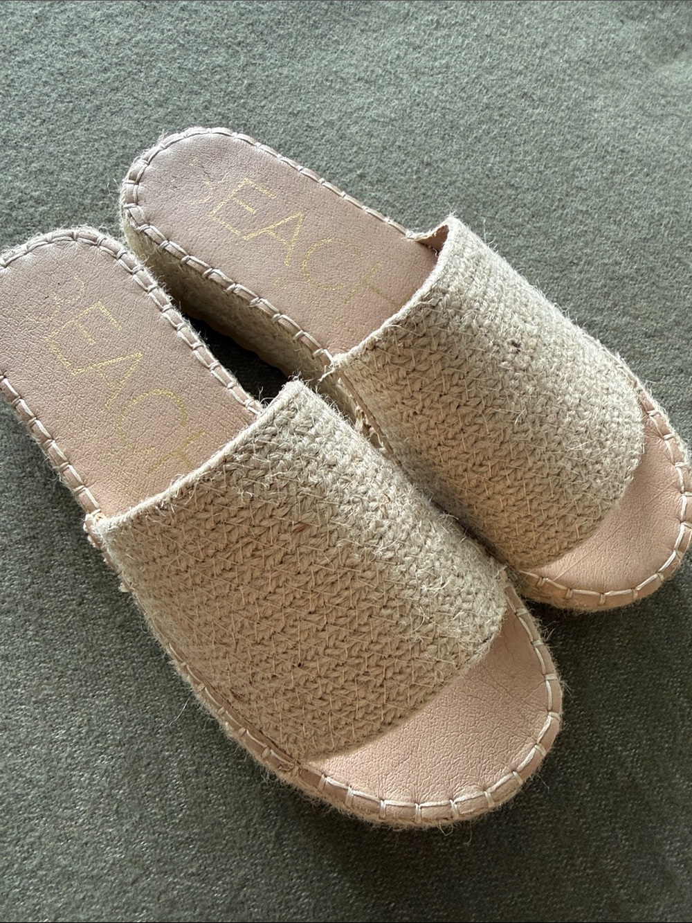 Boho Natural Women's Beige Woven Slide Sandals, Beach by Matisse. - Picture 4 of 6